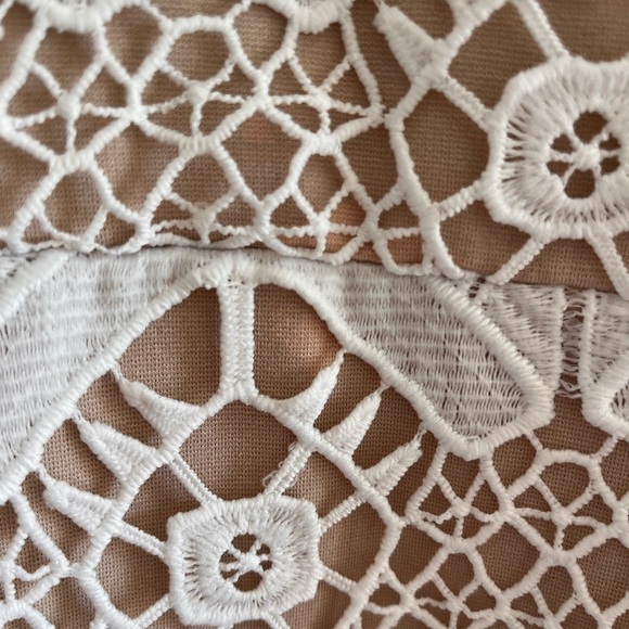 Lulu’s Sway Away White Crotchet Lace Dress Size Small - Picture 5 of 11
